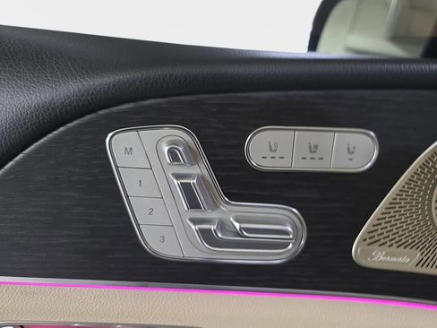 Used 2023 Mercedes-Benz GLS 450 4MATIC image 28