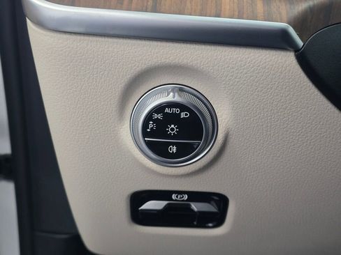 Certified 2025 Mercedes-Benz C 300 C 300 image 35