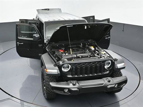 Used 2025 Jeep Wrangler Unlimited Sport AWD/4WD image 46