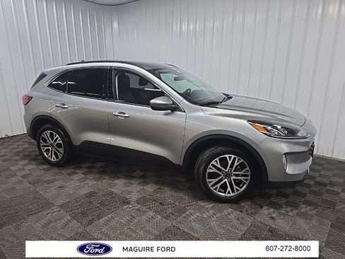 Used 2022 Ford Escape SEL w/ Technology Package image 1