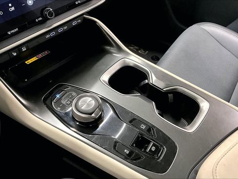 Used 2023 Lexus RZ 450e Premium w/ Technology Package image 16