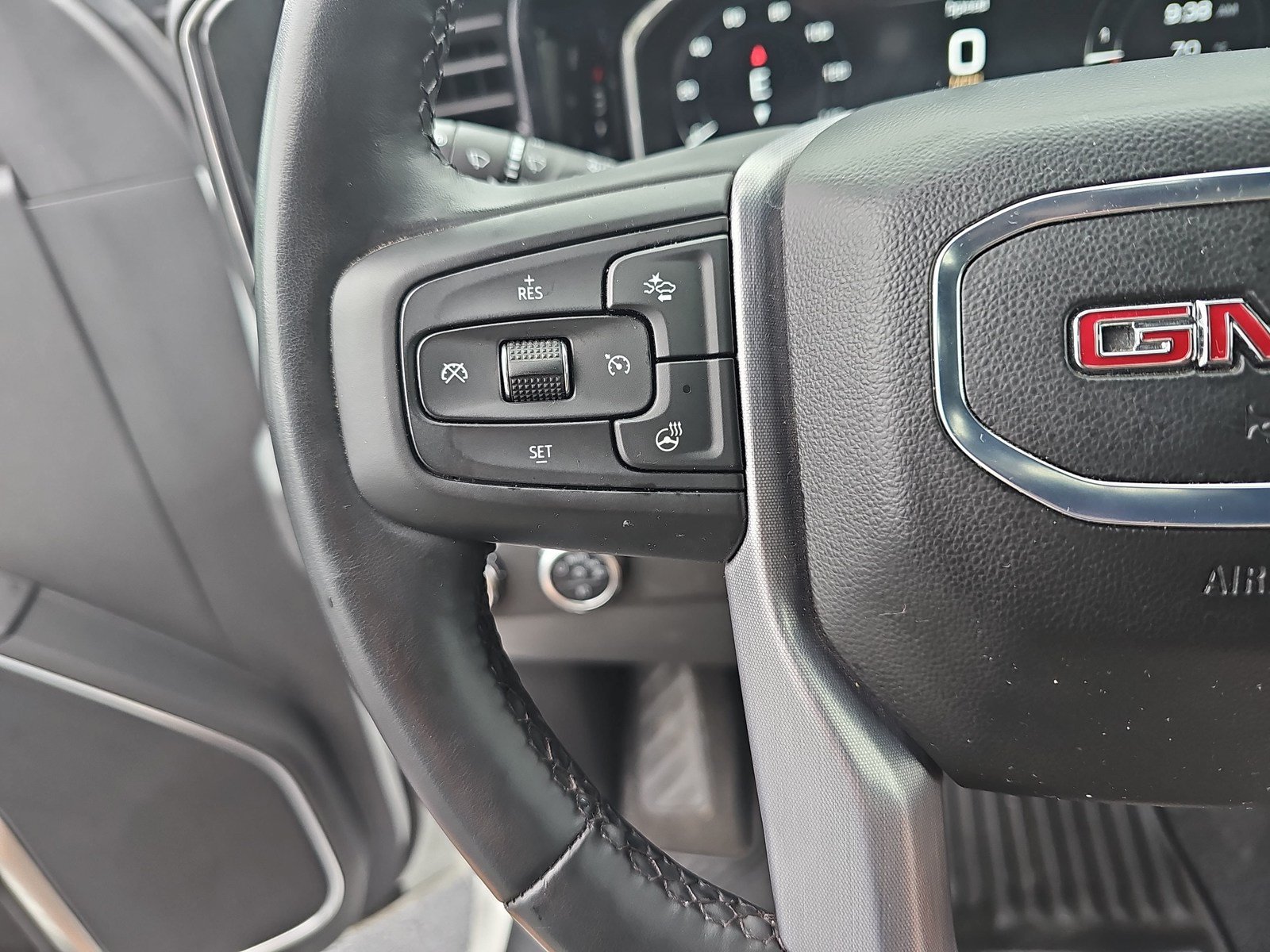Used 2024 GMC Sierra 1500 Elevation AWD/4WD image 17