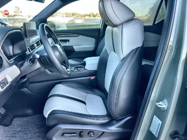 Used 2026 Honda Passport TrailSport Elite image 11