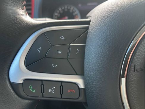 Used 2020 Jeep Renegade Trailhawk w/ Cold Weather Group image 26