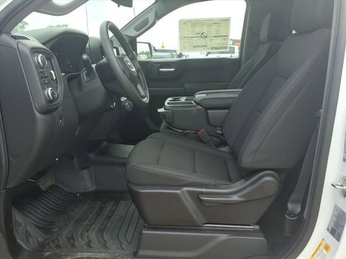 New 2026 GMC Sierra 1500 Pro AWD/4WD image 11