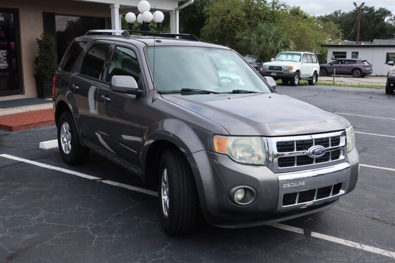 Used 2010 Ford Escape Limited FWD image 3