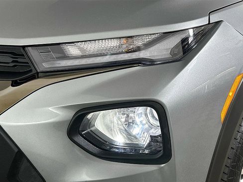 Used 2023 Chevrolet TrailBlazer ACTIV w/ Sun and Liftgate Package AWD/4WD image 25