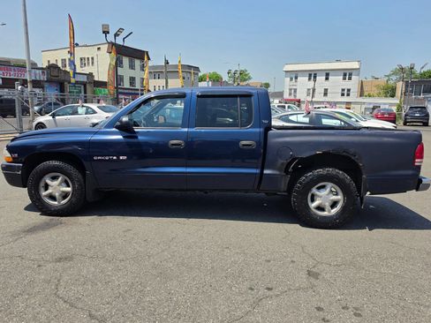 Used 2000 Dodge Dakota 2WD Quad Cab image 8