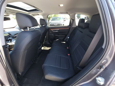 Used 2021 Honda CR-V Touring image 16