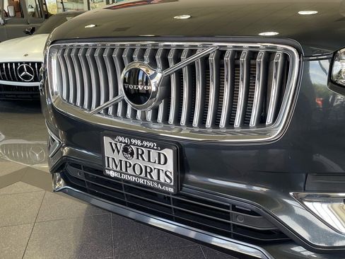 Used 2021 Volvo XC90 T8 Inscription Expression w/ Protection Package Premier AWD/4WD image 11