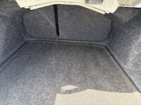 Used 2023 Volkswagen Jetta SE w/ Panoramic Sunroof Package FWD image 11