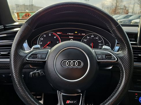 Used 2018 Audi RS 7 w/ Driver Assistance Package image 19