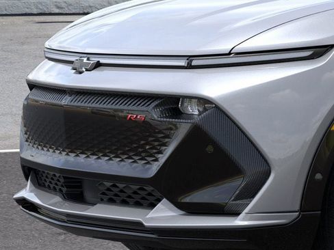 New 2026 Chevrolet Equinox EV RS image 13