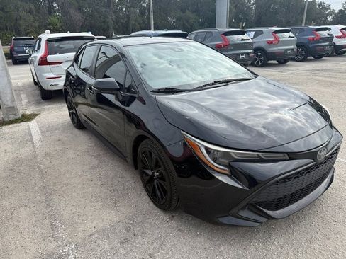 Used 2020 Toyota Corolla SE image 2