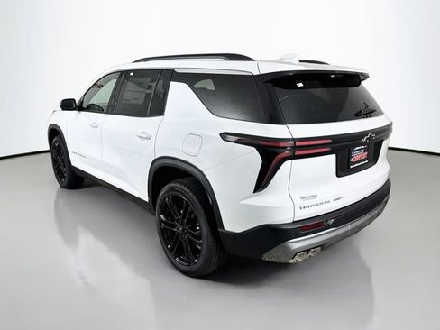 New 2026 Chevrolet Traverse LT w/ Driver Confidence Package AWD/4WD image 6
