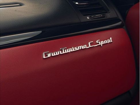 Used 2016 Maserati GranTurismo Sport image 18