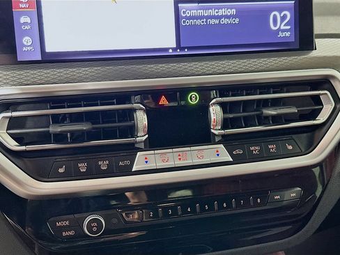 Used 2025 BMW X4 xDrive30i w/ Premium Package AWD/4WD image 22