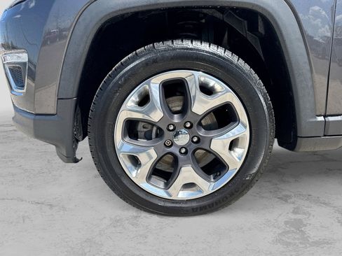 Used 2019 Jeep Compass Limited AWD/4WD image 16