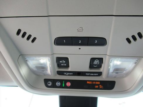 Used 2023 GMC Terrain Denali w/ LPO, Floor Liner Package image 29