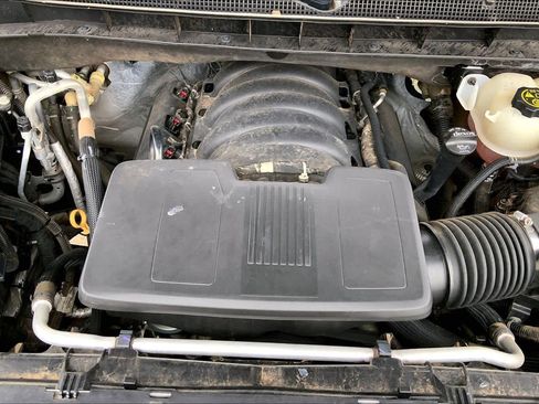 Used 2021 Chevrolet Tahoe Z71 w/ Z71 Signature Package image 65