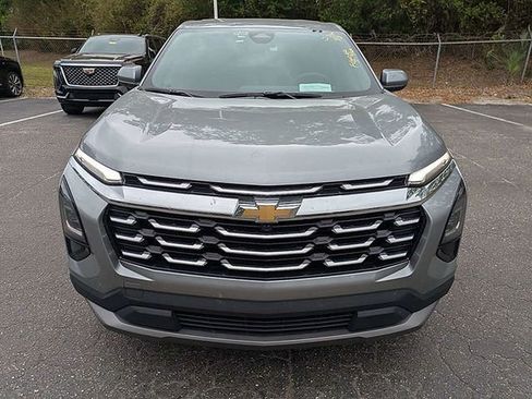 Used 2025 Chevrolet Equinox LT FWD image 7