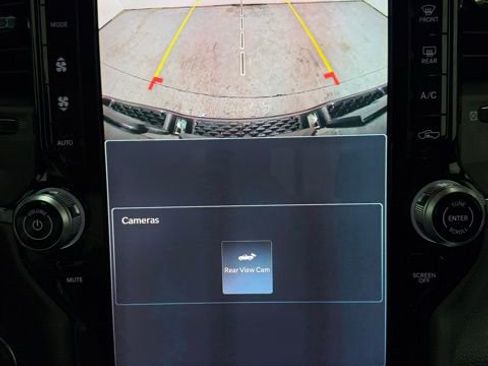 New 2026 RAM 1500 4x4 Crew Cab image 18