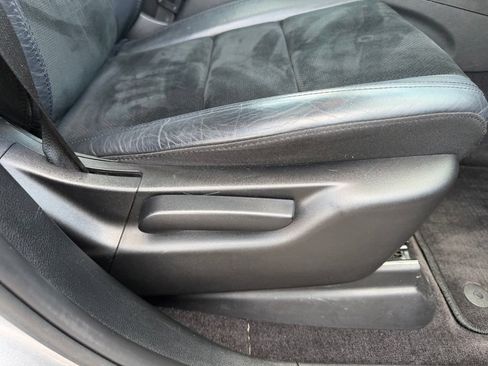 Used 2018 Jeep Grand Cherokee Altitude RWD image 33