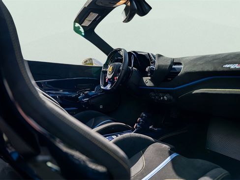 Used 2020 Ferrari 488 Pista Spider image 29
