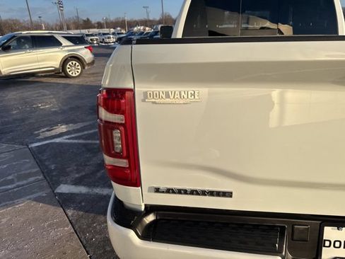 Used 2024 RAM 2500 Laramie AWD/4WD image 38