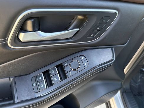 Used 2021 Nissan Rogue SL FWD image 19