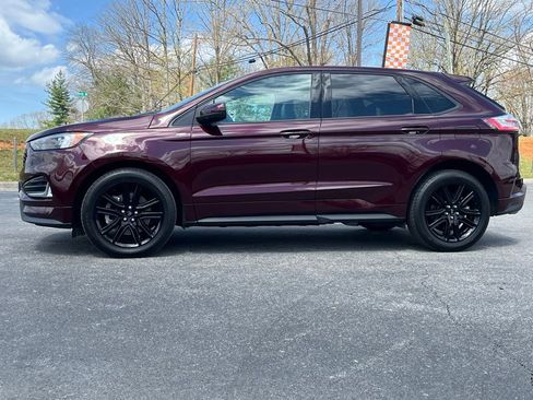 Used 2021 Ford Edge ST-Line image 5