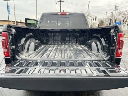 Used 2023 RAM 1500 Laramie AWD/4WD image 22