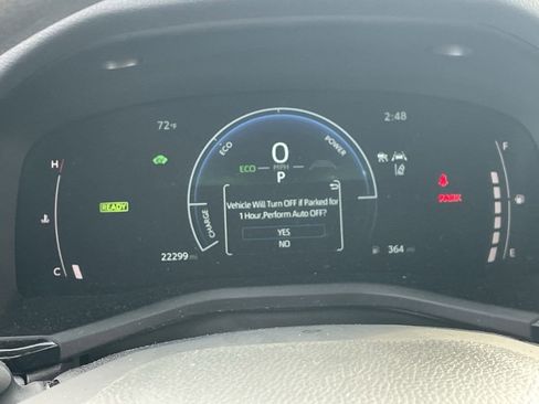 Used 2025 Toyota Camry LE image 7