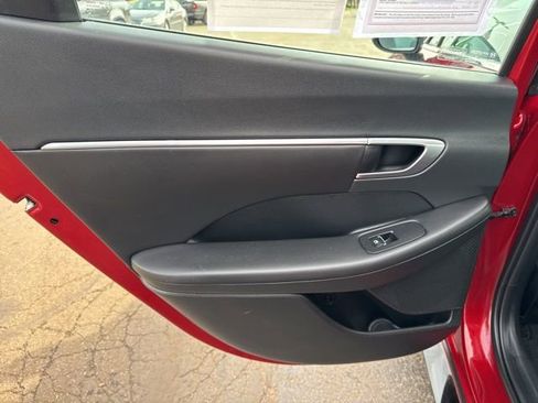 Used 2023 Hyundai Sonata SEL image 17
