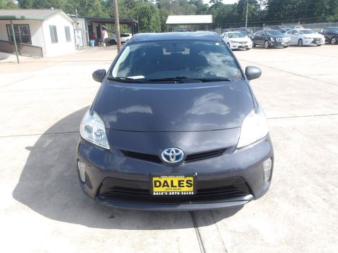 Used 2015 Toyota Prius Three FWD image 3