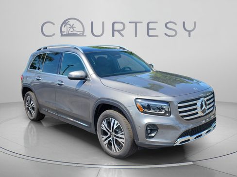 Certified 2026 Mercedes-Benz GLB 250 image 4