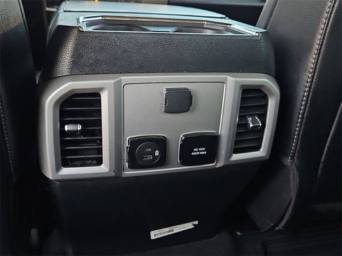 Used 2021 Ford F250 Lariat w/ Lariat Ultimate Package image 20