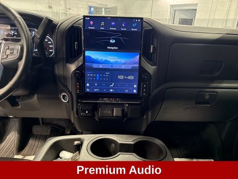 Used 2022 GMC Sierra 2500 SLE w/ SLE Convenience Package AWD/4WD image 13