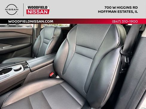 Certified 2023 Nissan Rogue SV w/ SV Premium B Package AWD/4WD image 22