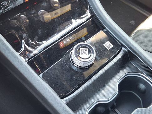 New 2025 Jeep Grand Cherokee L Altitude RWD image 15