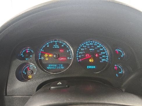 Used 2011 GMC Sierra 1500 SLT w/ Chrome Essentials Package AWD/4WD image 22