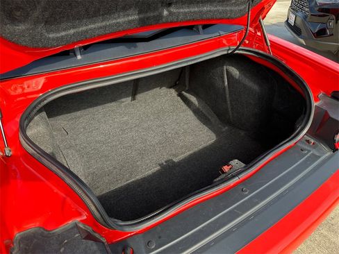 Used 2021 Dodge Challenger R/T Scat Pack w/ Shaker Package image 36