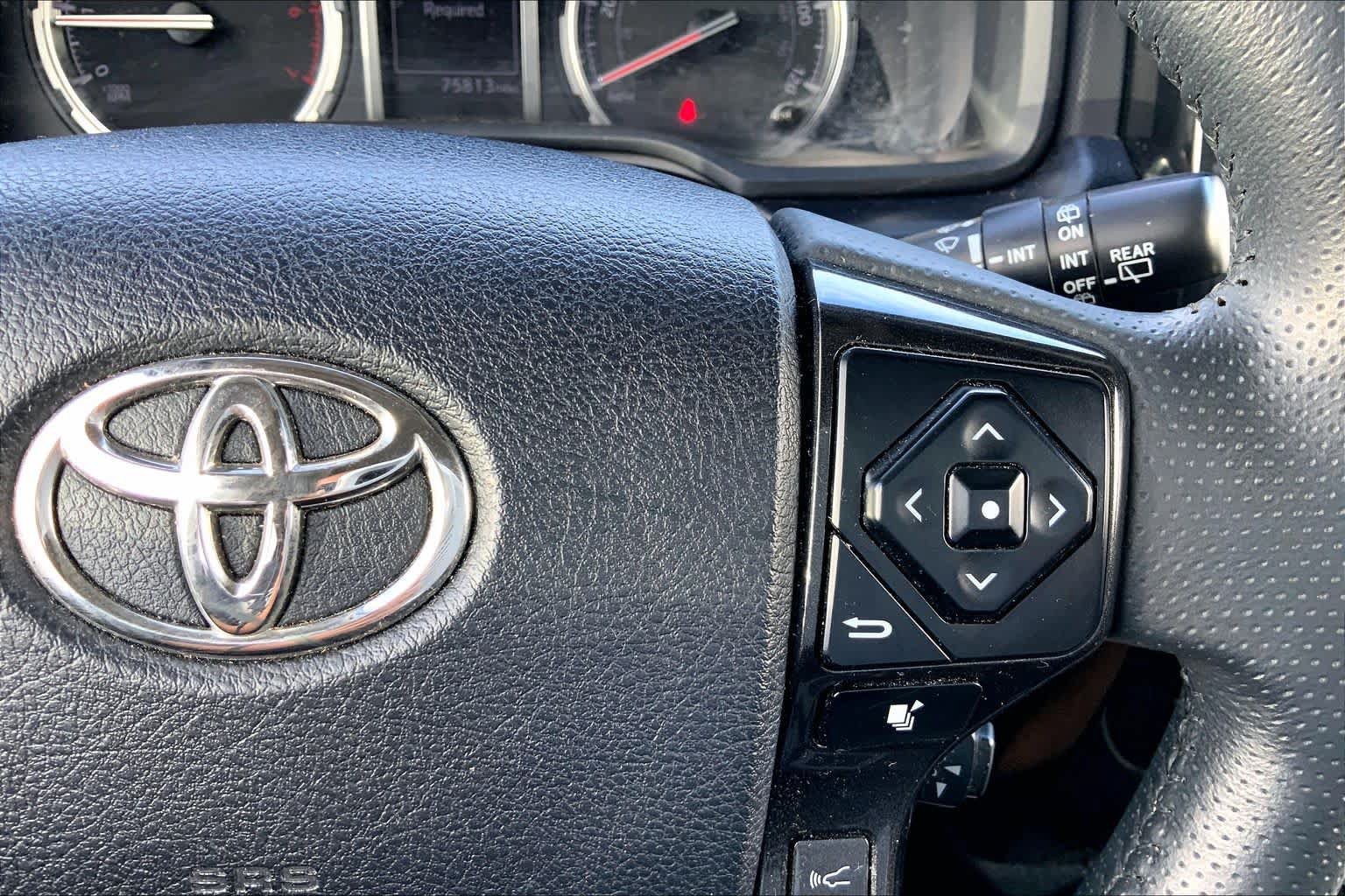 Used 2022 Toyota 4Runner TRD Pro AWD/4WD image 25