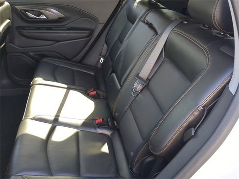 Used 2021 GMC Terrain SLT w/ Elevation Edition image 17