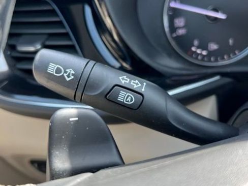 Certified 2023 Buick Envision Essence AWD/4WD image 28