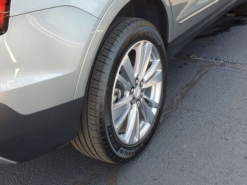 Certified 2024 Cadillac XT5 Premium Luxury w/ LPO, Floor Liner Package AWD/4WD image 12