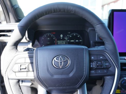 New 2026 Toyota Tacoma TRD Off-Road image 27