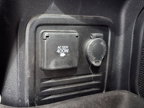 Used 2020 Toyota 4Runner Limited AWD/4WD image 26