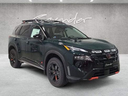 New 2026 Nissan Rogue SV AWD/4WD image 2