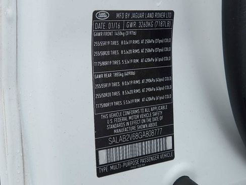 Used 2016 Land Rover LR4 AWD/4WD image 26